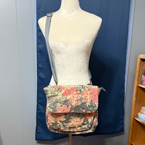 Sakroots Gray and Coral Floral Olympic Convertible Backpack - Picture 1 of 7